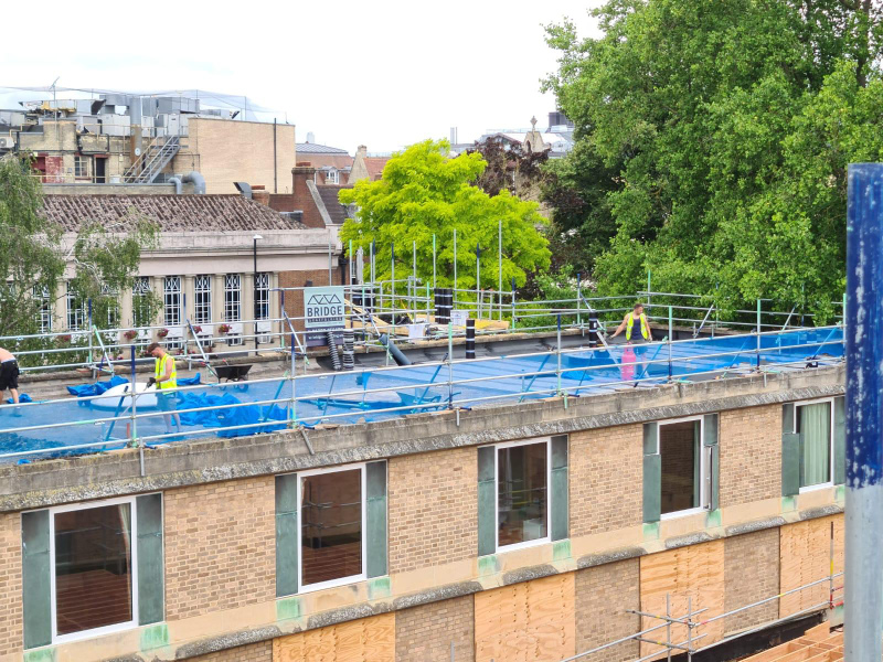 Edge Scaffolding Services Cambridge | Edge Protection | Bridge Scaffolding