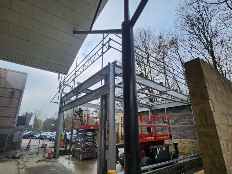 Edge Scaffolding Services Cambridge | Edge Protection | Bridge Scaffolding